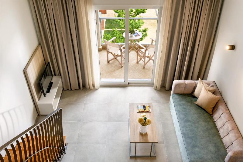 Junior Suite Split Level image 4