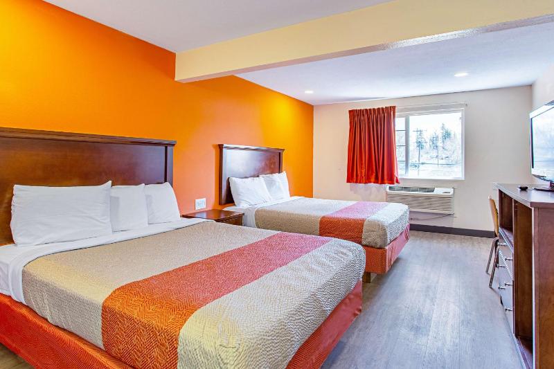 Deluxe Queen Room - Non-Smoking image 1