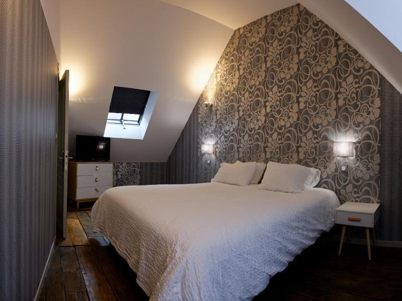 Superior Apartment image 1