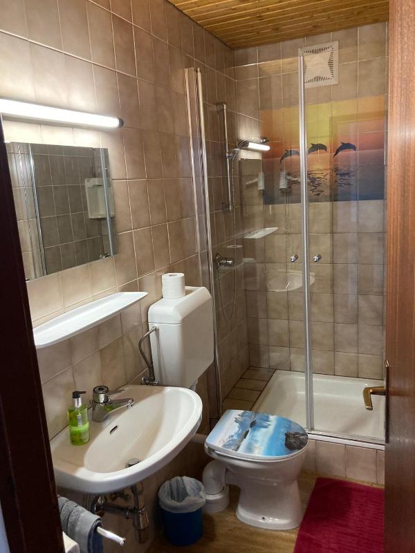 Three-Bedroom Apartment with Terrace image 2