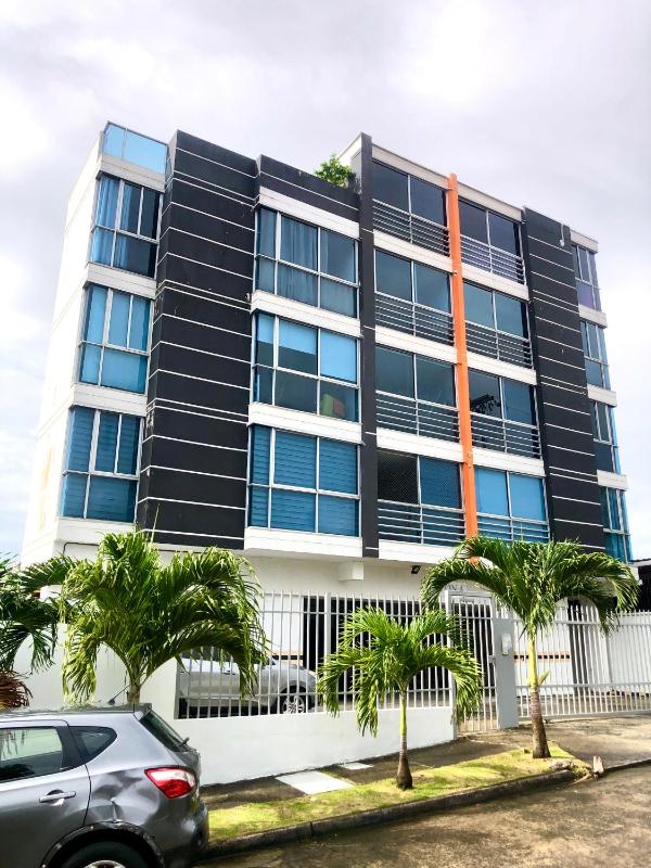 Navona Towers Amplio Apart Dos Noches minimo para 4 personas lo mejor de Panamá - image 6