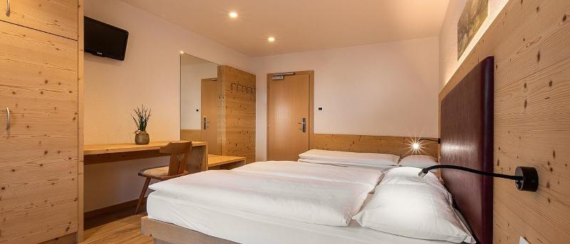 Triple Room image 2