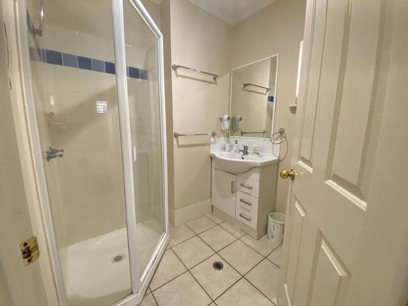 BAY VILLAS No 15 - image 10