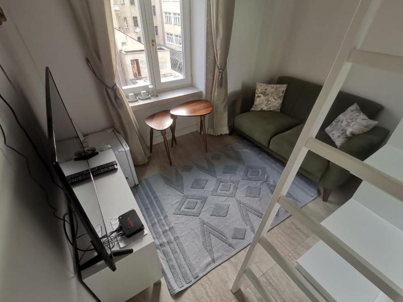Studio Apartment image 1