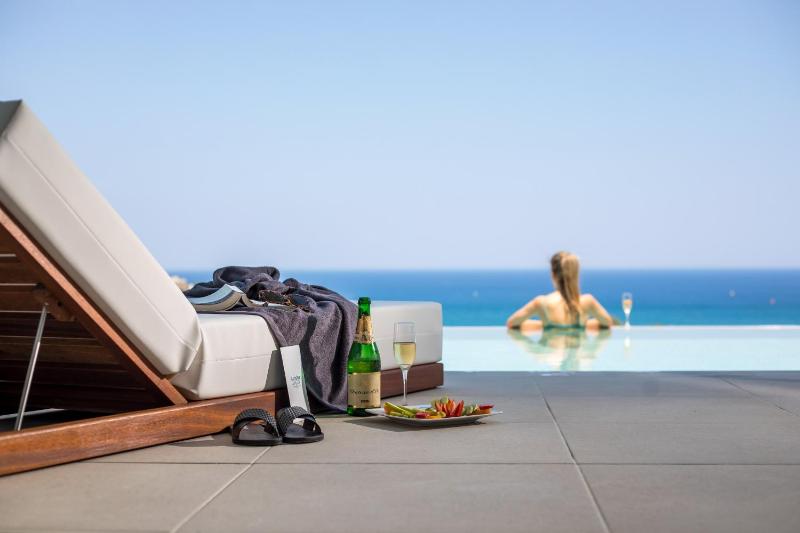 Executive Suite with Sea View & Private Pool (Adults Only) image 3