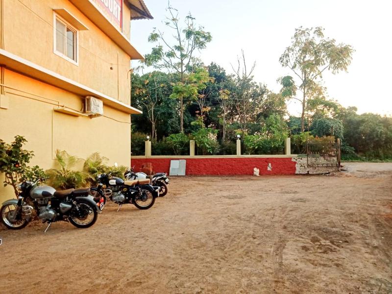 Shivneri Valley Escape Hotel - A Scenic Valley View Hotel in Mahabaleshwar - image 14