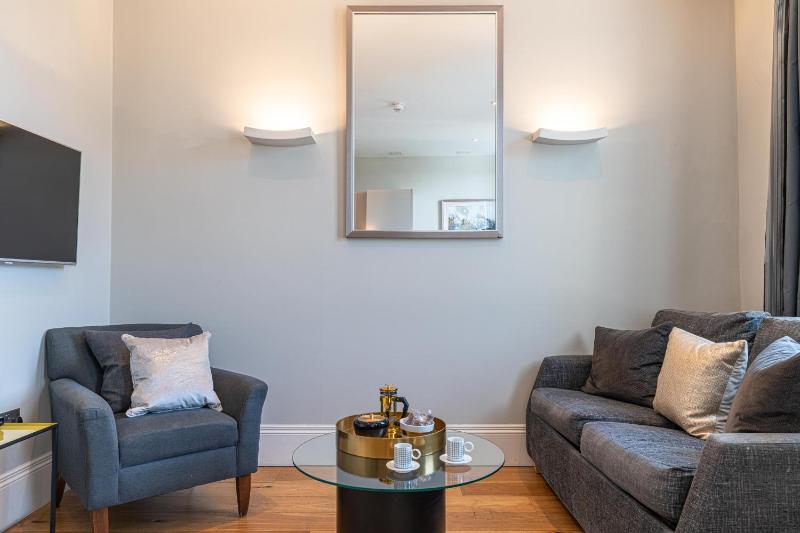 Deluxe Apartment image 4