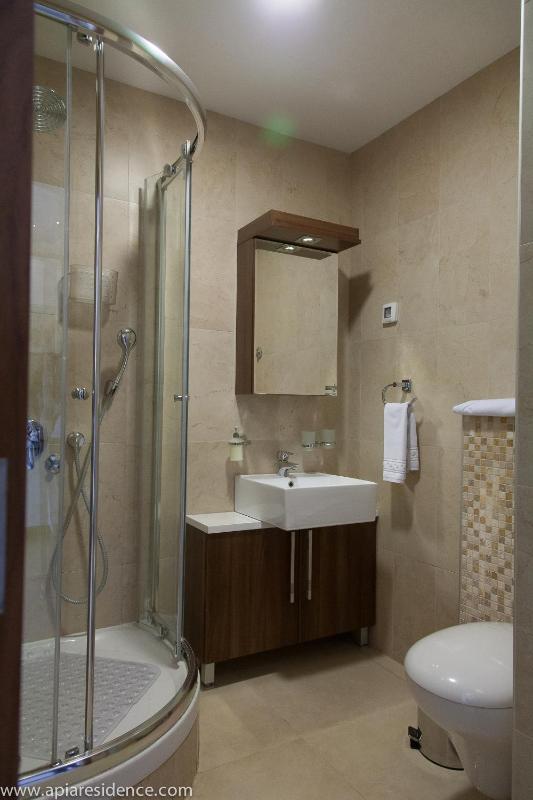 Luxury Two-Bedroom Apartment with Terrace image 2