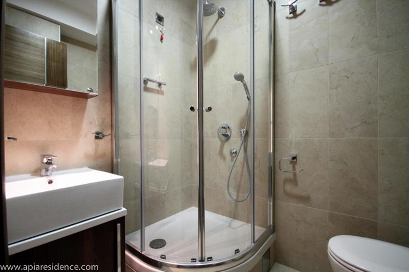 Family One-Bedroom Apartment image 3