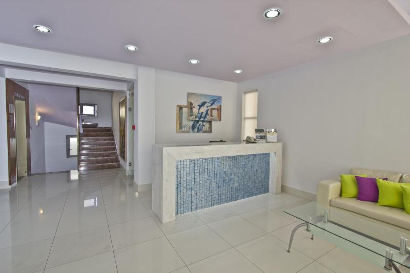 Nafsika Hotel - image 4