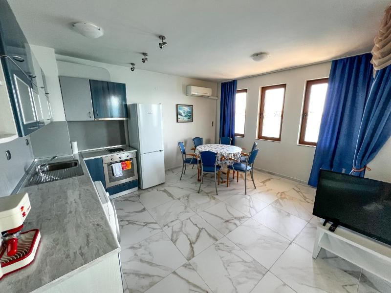 Sozopol Apartment with Sea View - image 37
