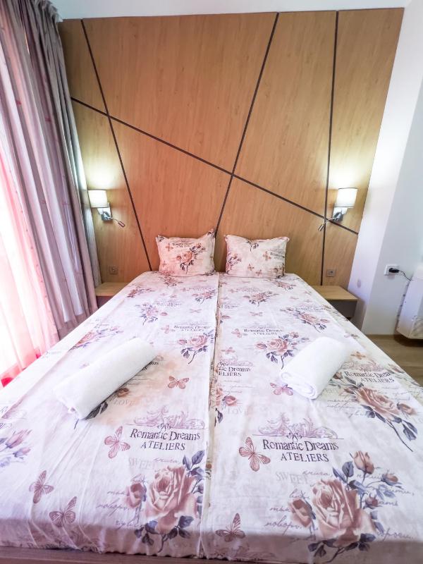 Sozopol Apartment with Sea View - image 6