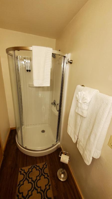 Deluxe Double Room with Sea View image 3