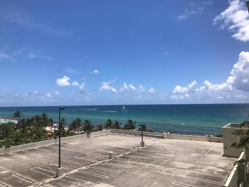 The Tides on Hollywood Beach OceanView 6D - image 6