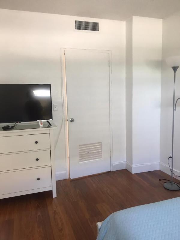 The Tides on Hollywood Beach OceanView 6D - image 20
