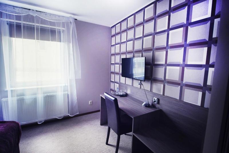 Single Room image 2