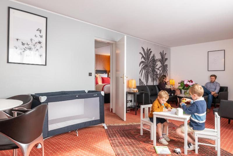 Family Room (Two Connecting Rooms with 2 bathrooms)  image 3