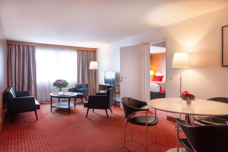 Suite image 3