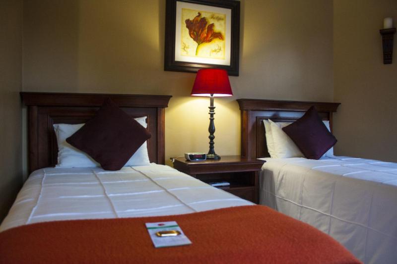 Burnham House B&B - image 13
