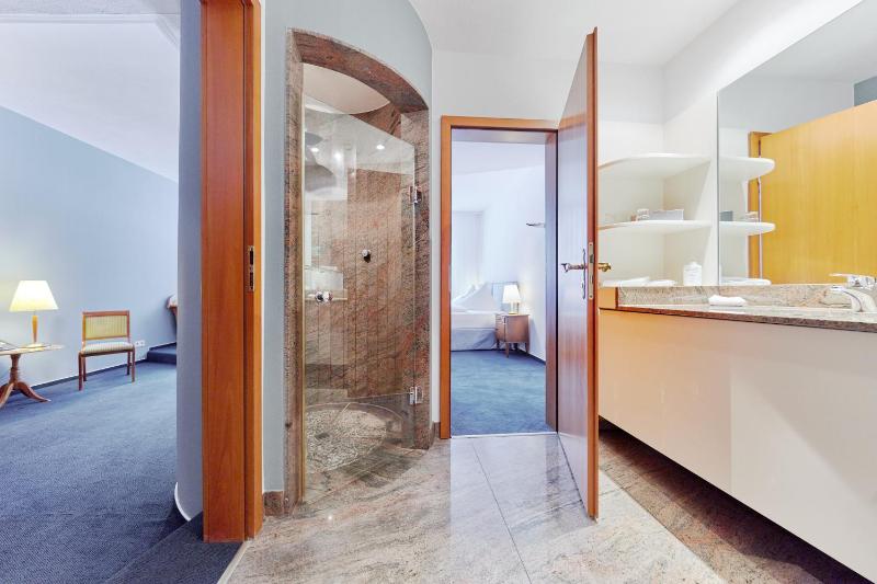 Suite image 3
