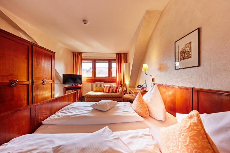 Comfort Double Room image 4