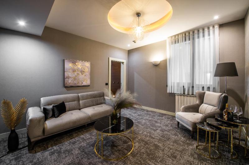 Business Suite image 1