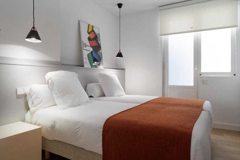 Zinemaldi Suite by FeelFree Rentals - image 22