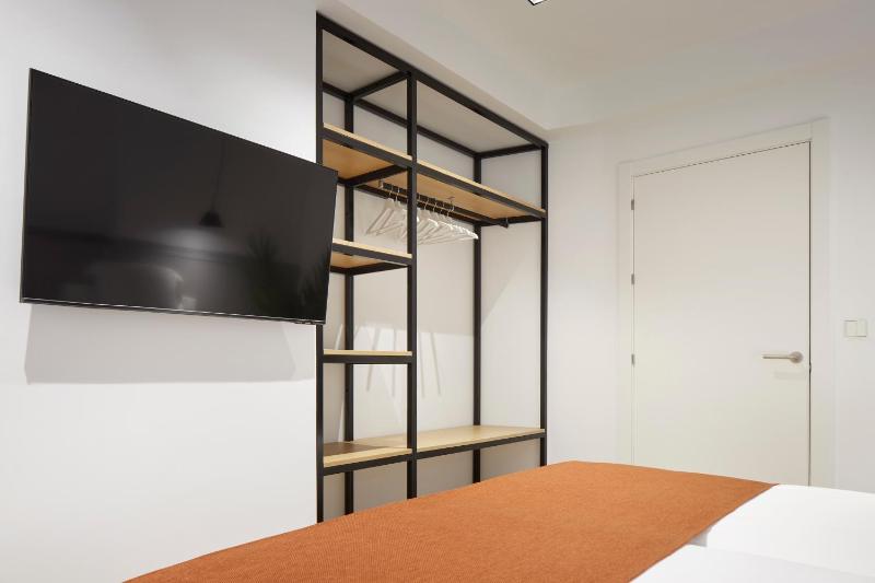 Zinemaldi Suite by FeelFree Rentals - image 12