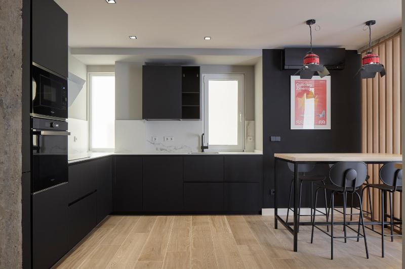 Zinemaldi Suite by FeelFree Rentals - image 16