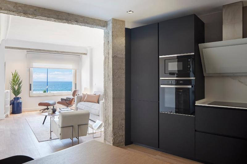 Zinemaldi Suite by FeelFree Rentals - image 9