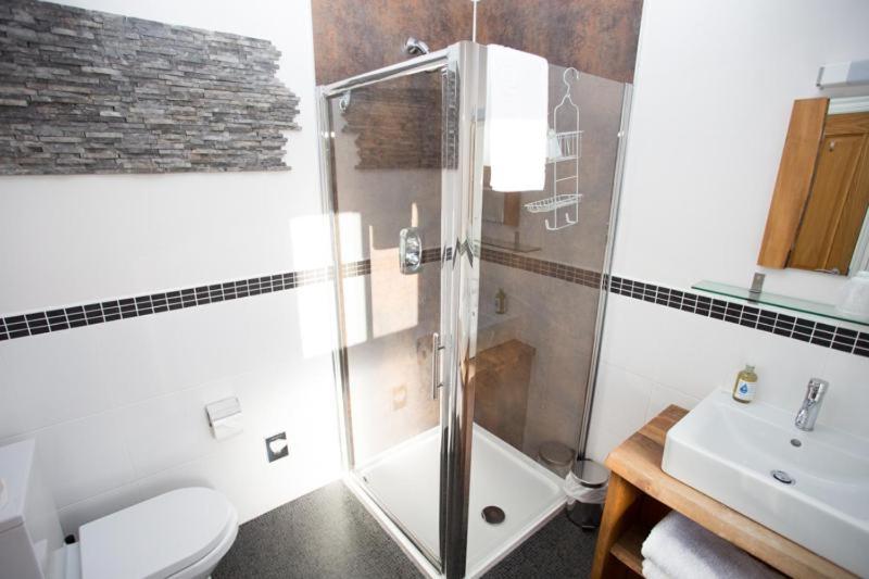 Deluxe Suite image 2