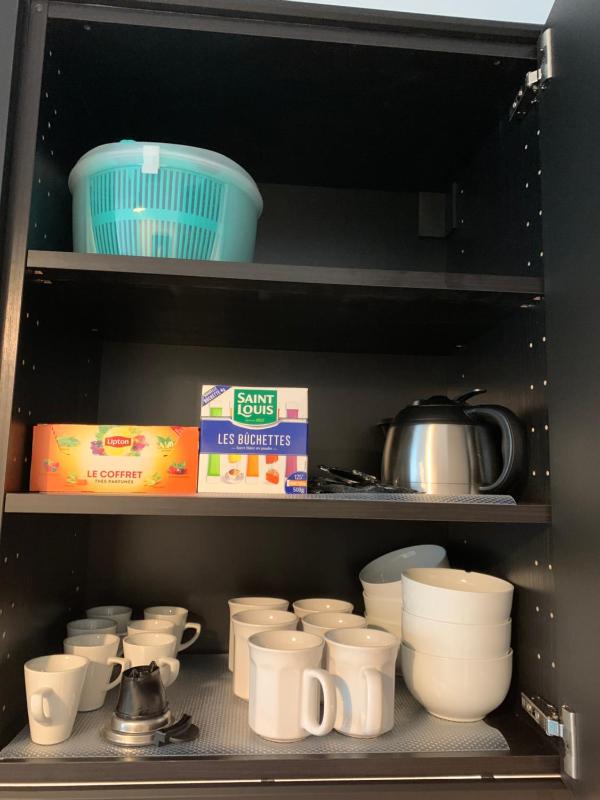 One-Bedroom Apartment image 4