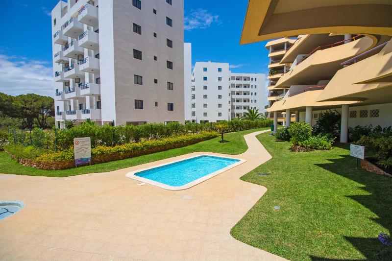 Apartamento Varandas do Sol by Algarve Holidays - image 17