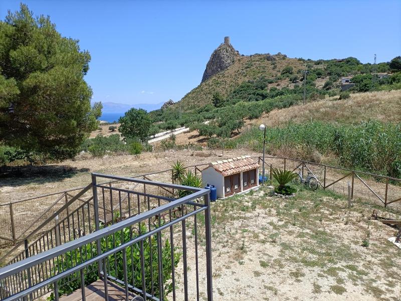 Studio Apartment image 3