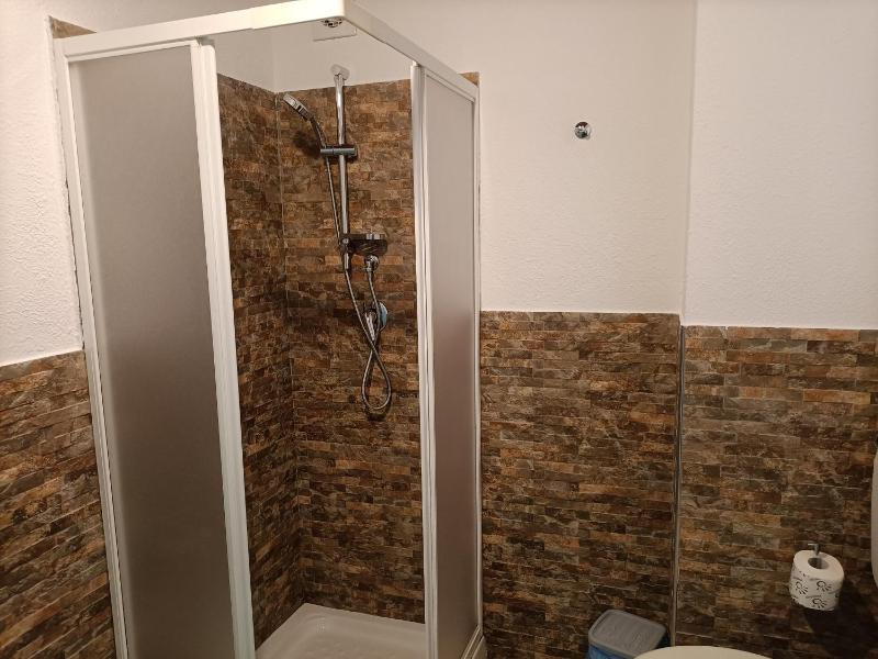 Studio Apartment image 2