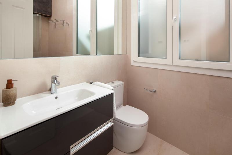 INMálaga Santos Suites 1 - image 14
