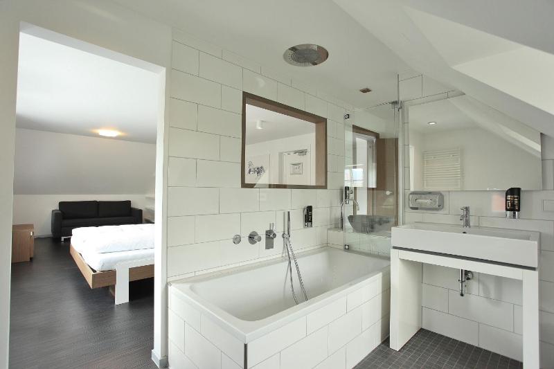 Suite image 2