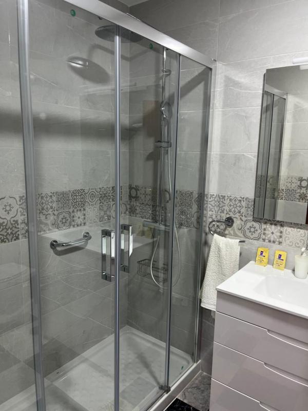 Triple Room (3 Adults) image 2