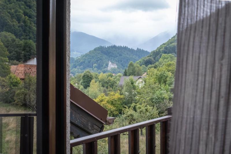 Double or Twin Room with Balcony image 4