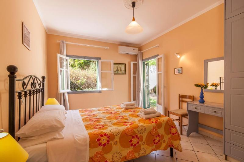 Villa Foula by Villa Plus - image 12