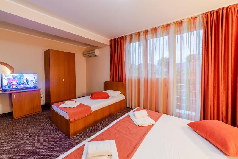 HOTEL GIULIA - locatie centrala - image 39