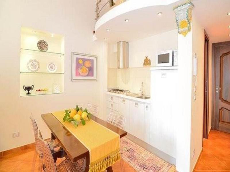 Luxury Apartment Federica N 1 Centro Storico di Taormina - image 40