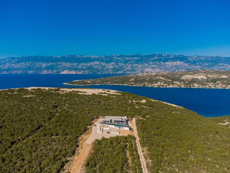 Villa Porta Novalja - image 7