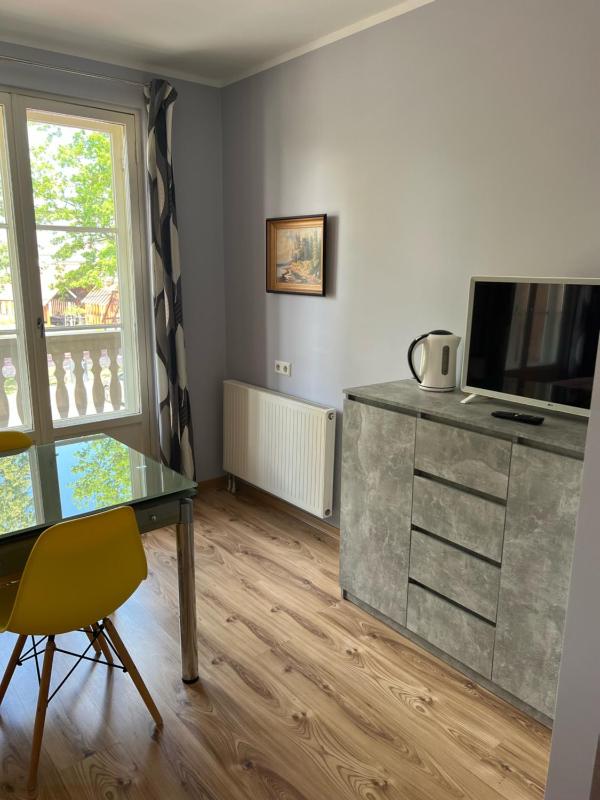 Double Room with Balcony image 1