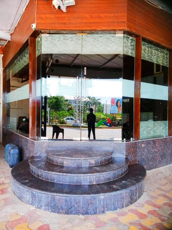 HOTEL AIRPORT INN ONE - image 11