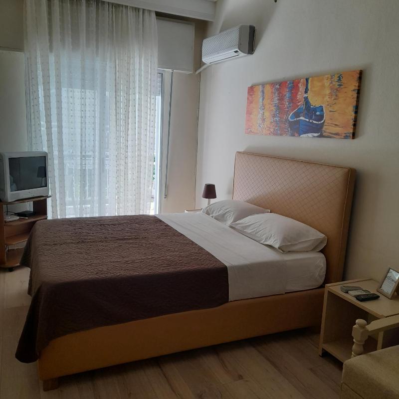 Zefi's Apartment Images