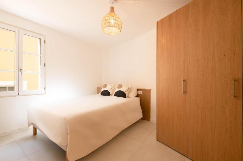 MAISON MARTINE - image 12