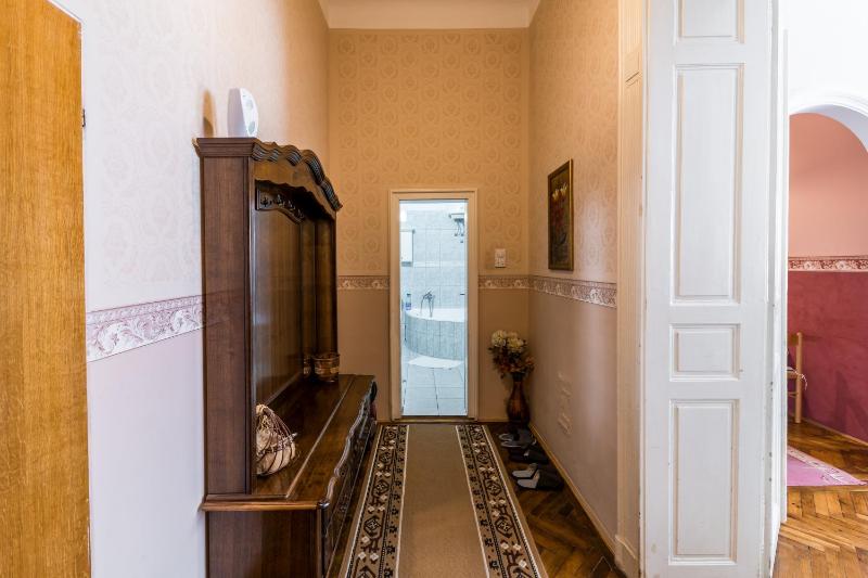 Apartment Panorama Central - image 7