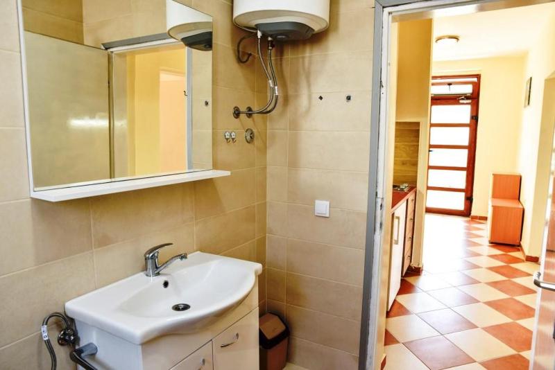 Apartment image 2