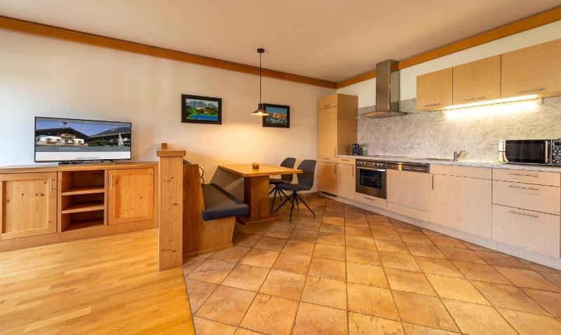 One-Bedroom Apartment image 1